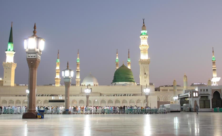 Hijrah of the Prophet and the Beginning of Islamic Calendar